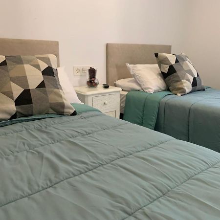 Encanto I Solo Familias Y Parejas En Zona Centro Conil De La Frontera Esterno foto
